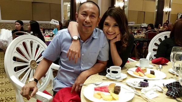 Hoa hậu Philippines lấy nghị sĩ đáng tuổi cha, đang có sẵn 4 vợ-2