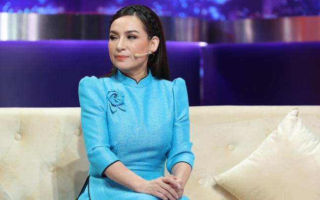 Sau tin đồn mắc Covid, Phi Nhung được xác nhận tiếp xúc vài F0-2