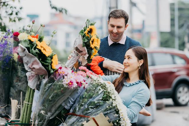 Loạt mỹ nhân sở hữu vòng 1 phồn thực dù chiều cao khiêm tốn-13