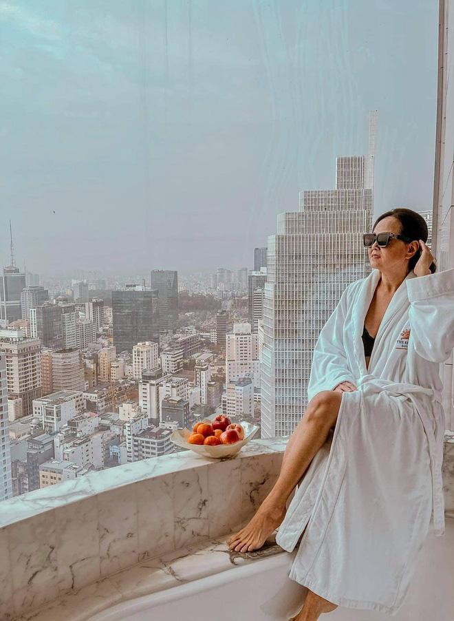 Đại gia có nhà 400 tỷ tiết lộ chi cả trăm triệu trả 3 người giúp việc-4