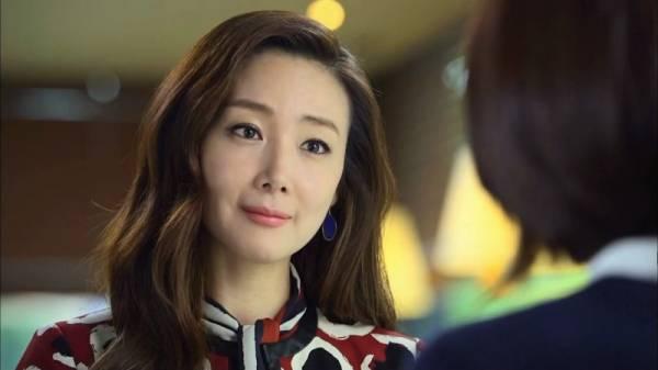 Bị mẹ chồng vu ăn cắp 300 triệu, con dâu trả thù khiến bà kinh sợ-2