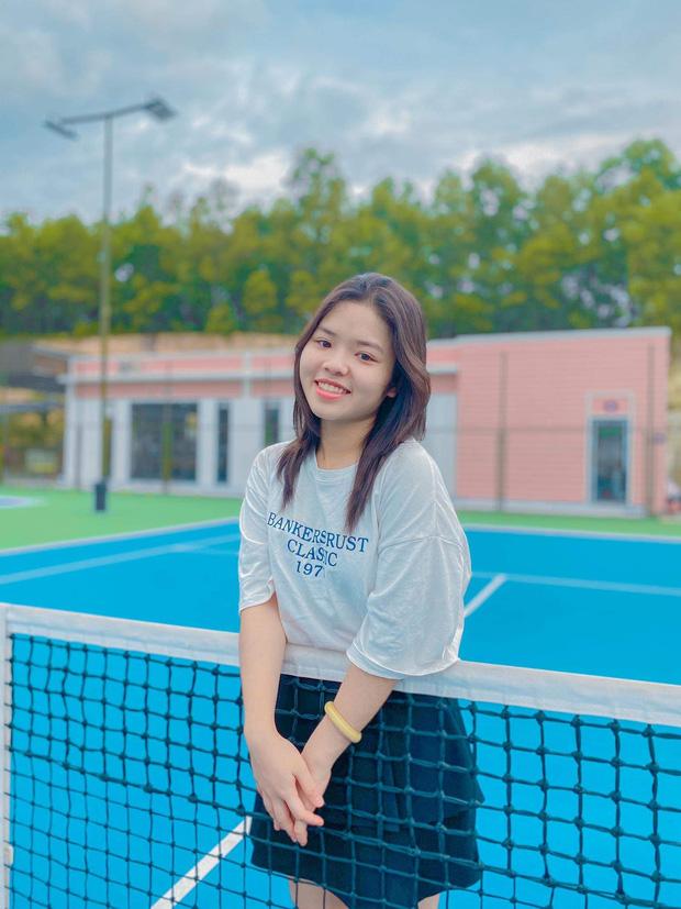 Ái nữ khu du lịch nghìn tỷ Nghệ An: Học 600 triệu/năm, được tặng xế hộp tiền tỷ-1