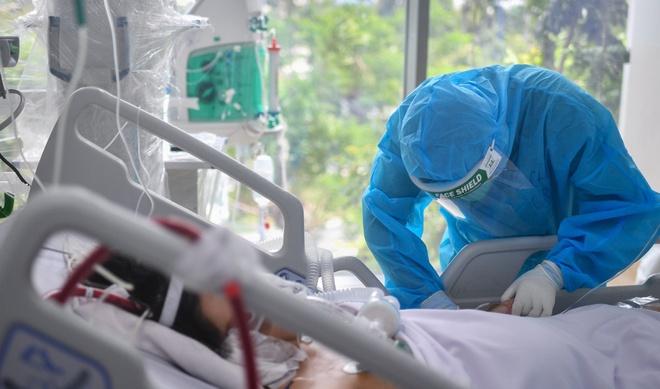 Số người tử vong do Covid-19 ở TPHCM giảm liên tiếp trong 3 ngày-1