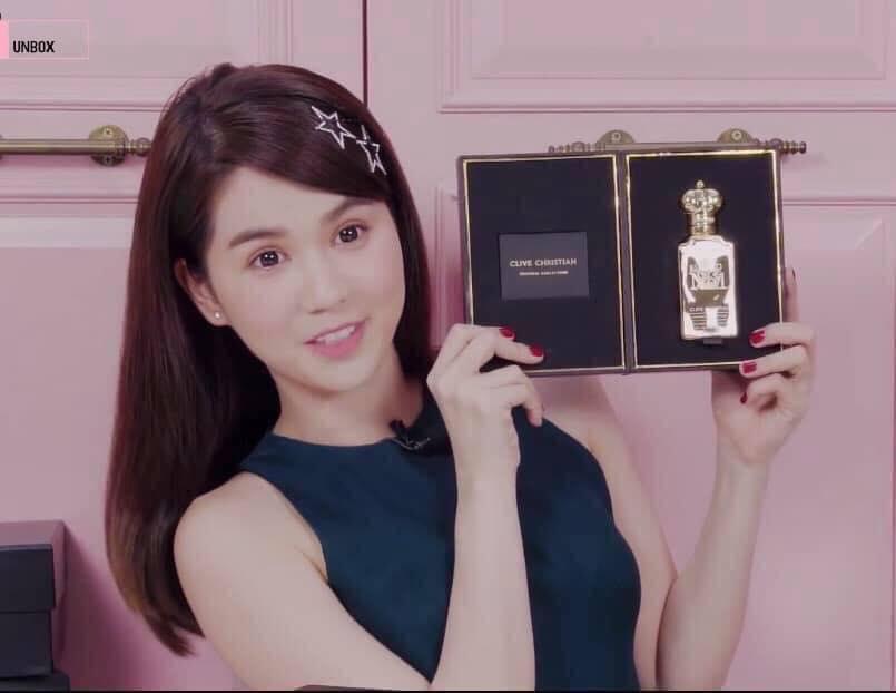 Người tình Kỳ Duyên khoe kệ nước hoa 30 lọ đẫm mùi tiền-7