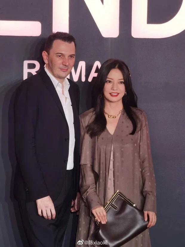 Triệu Vy chính thức bị Fendi xóa sạch hình ảnh-3