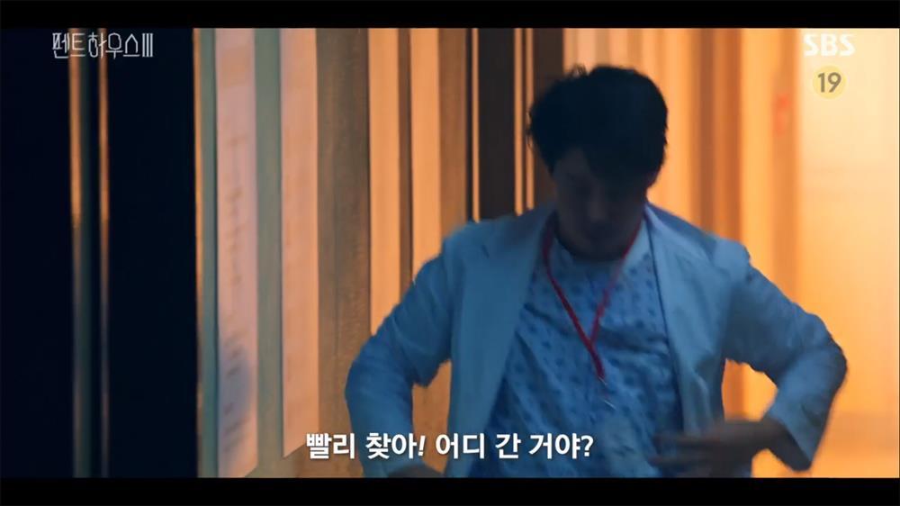 Penthouse 3 tập 12: Soo Ryeon giết Dan Tae, tòa Hera phát nổ-9