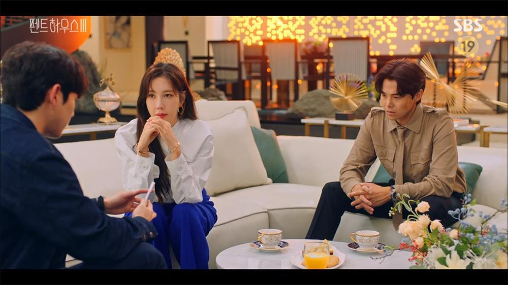 Penthouse 3 tập 12: Soo Ryeon giết Dan Tae, tòa Hera phát nổ-13