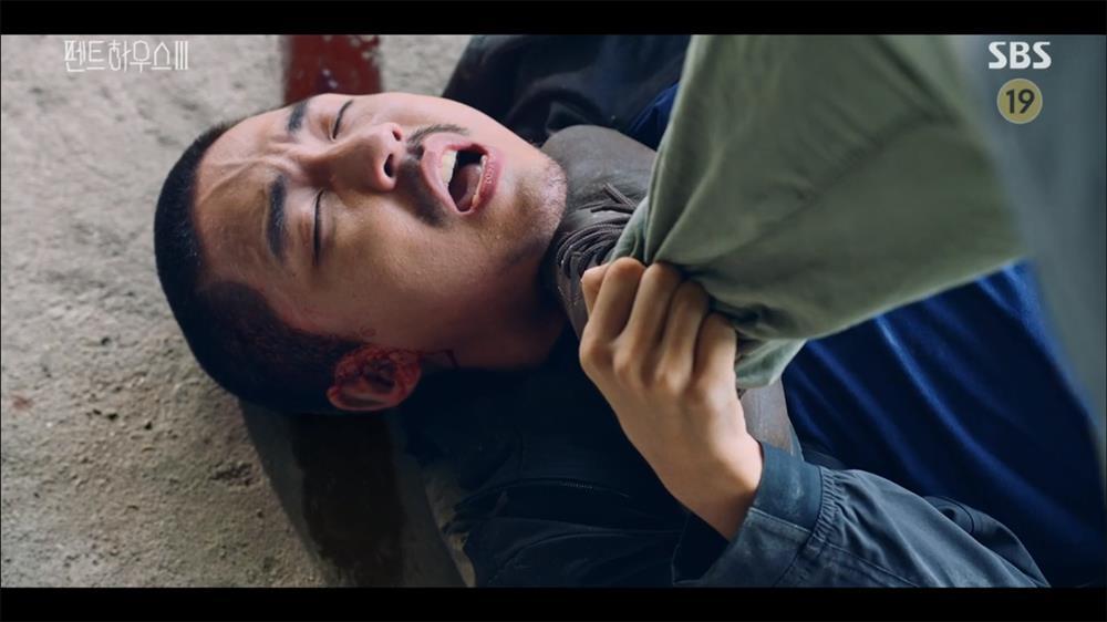 Penthouse 3 tập 12: Soo Ryeon giết Dan Tae, tòa Hera phát nổ-20