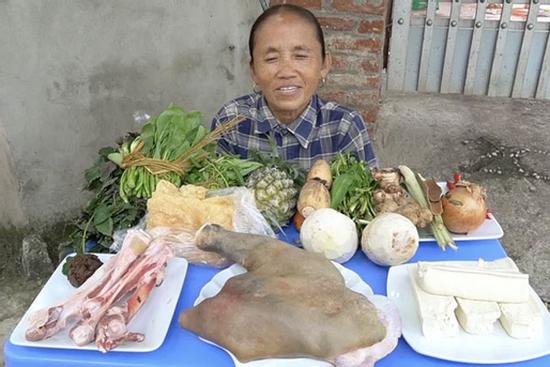 Thực hư nồi lẩu bà Tân nấu có miếng thịt lạ đen thui như bị thúi