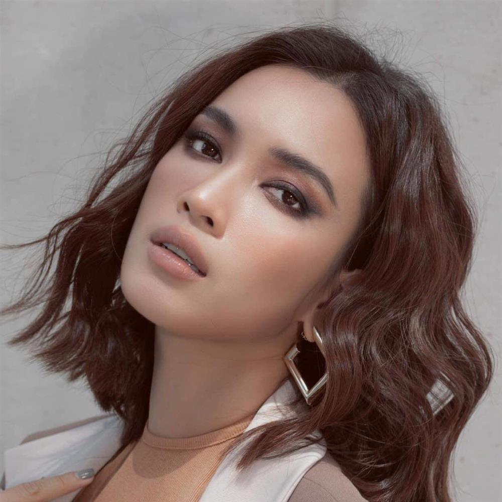 Ái Phương bị đồn người chuyển giới, đại gia bỏ lên bỏ xuống-3