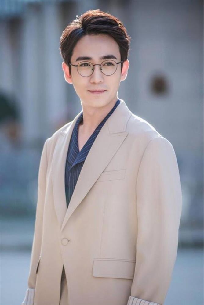 Lộ danh sách 9 minh tinh sạch, an toàn vượt qua thanh trừng-7