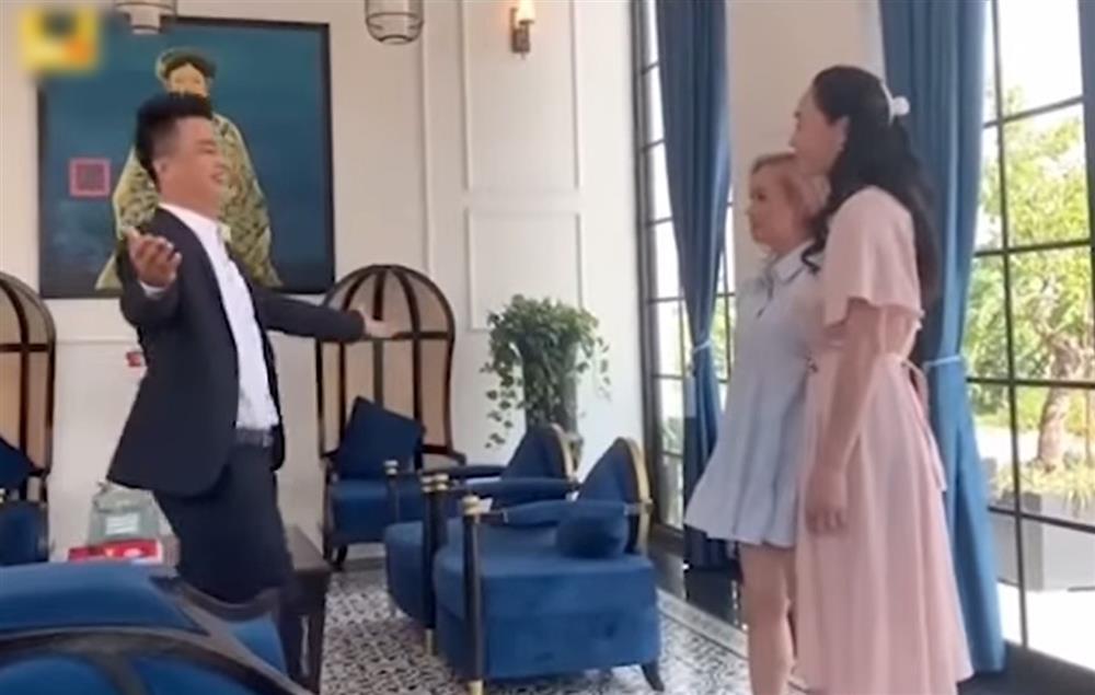 Bà Xuân Hương Vị Tình Thân bị bạn thân và tình trẻ lừa đảo?-2