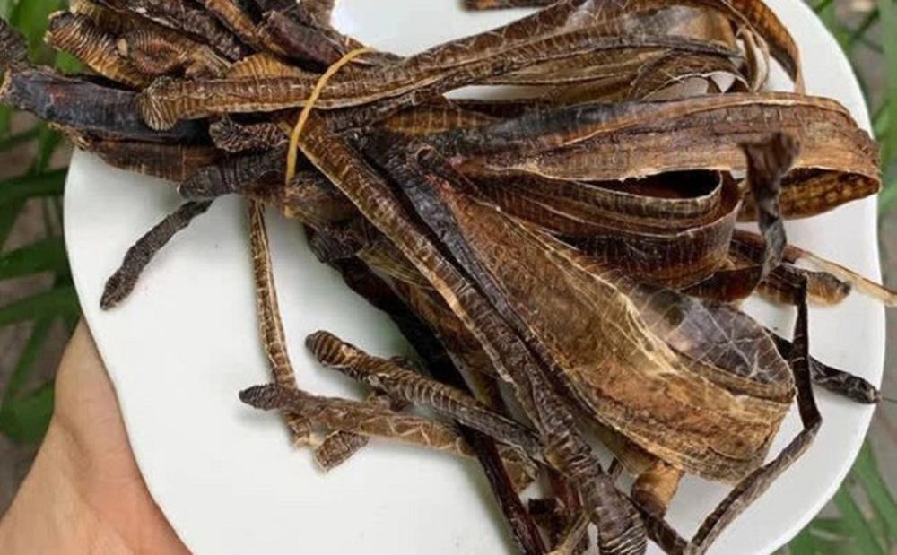 Bộ Y tế lên tiếng việc nuốt giun đất phòng, chữa Covid-19-1