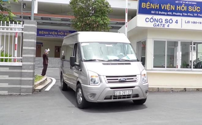 Tài xế chở F0 xuất viện: Nhiều người cao tuổi quên đường về nhà-1