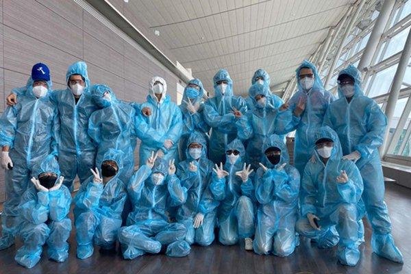 Sự thật Jack cùng dàn cast Running Man Việt từ Hàn về nước-7