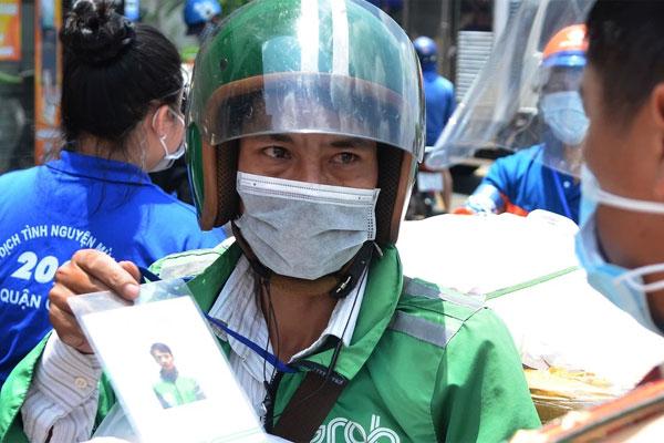 TP.HCM ra văn bản khẩn: Từ 30/8, shipper chỉ hoạt động trong 1 quận-1