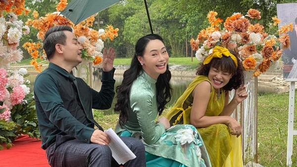 Hương Vị Tình Thân: Quan viên mặc đẹp miễn bàn dự đám cưới-1