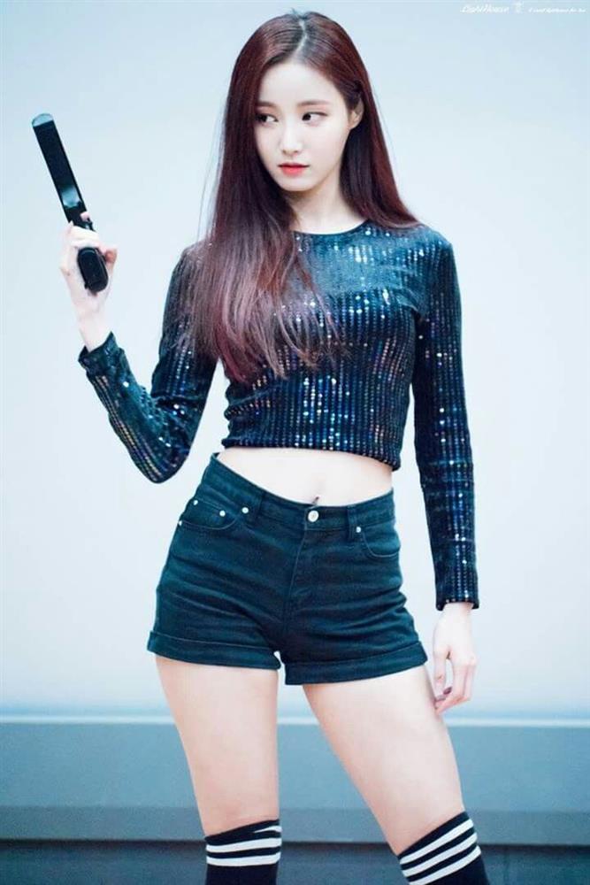 Lee Min Ho bị tung ảnh hẹn hò, lộ luôn danh tính bạn gái?-7