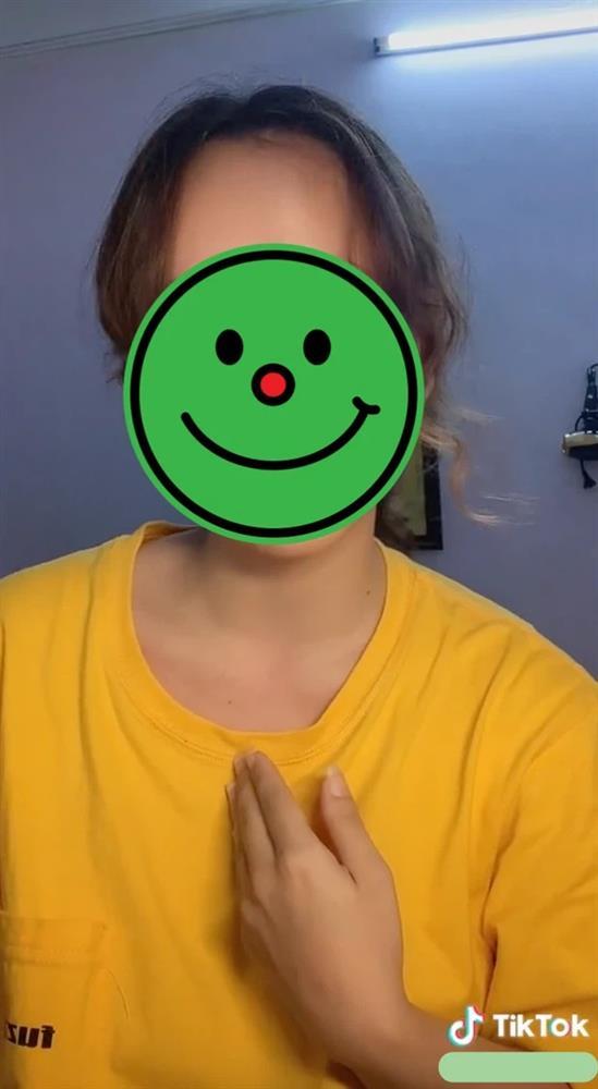 Cô gái bị bổ vào mặt khi đòi chú bác đủ tay chân tự đi mà rửa bát-7