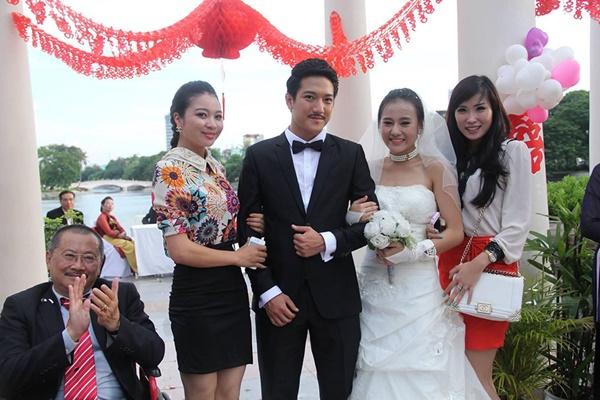 Hương Vị Tình Thân có giúp Phương Oanh thoát lời nguyền tan vỡ?-5