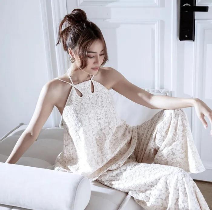 Tiểu Vy, Lan Ngọc đụng set đồ na ná bộ ngủ gây tranh cãi ở sân bay-6