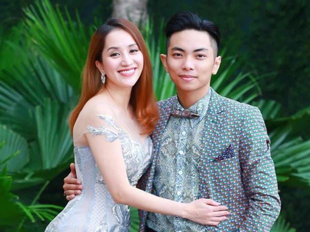 Khánh Thi gầy rộc, mắt thâm nghi diễn khi livestream hạnh phúc-7