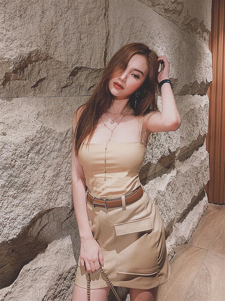 Hạnh Sino lộ vòng 2 to lùm lùm, bầu bí hay dính ngải heo?-4