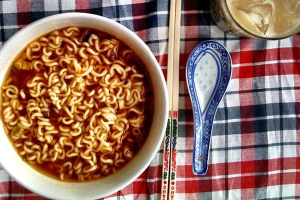 Bộ Công Thương yêu cầu Masan báo cáo vụ 1,4 tấn mì Omachi bị tiêu hủy-2