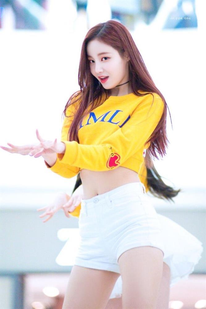 5 điểm trùng hợp giữa Jennie - Yeon Woo khi bị tung tin hẹn hò-2