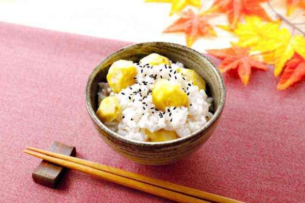 Món chè trôi nước biến hóa khôn lường của gái đoảng mùa dịch-9