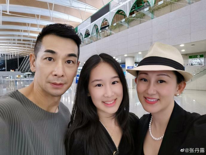 Nhan sắc con gái Triệu Văn Trác giống bố, học giỏi và nhiều tài lẻ-1