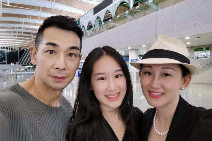 Nhan sắc con gái của Triệu Văn Trác
