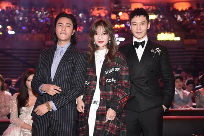 Bạn bè Triệu Vy: Người cắt đứt, người im lặng sau vụ phong sát-1