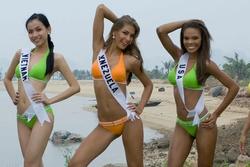 Thùy Lâm thi Miss Universe: Khó đỡ style 'hương đồng cỏ nội'