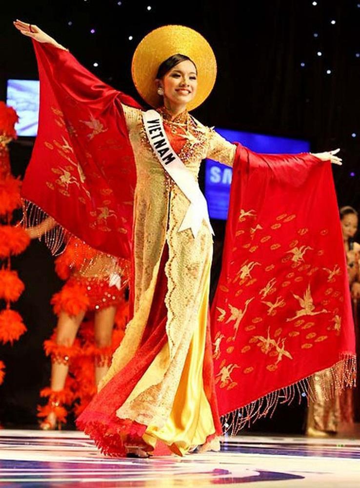 Thùy Lâm thi Miss Universe: Khó đỡ style hương đồng cỏ nội-10