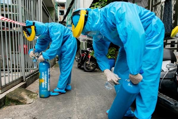 Người con của ông bố chở bình oxy bất chấp lệnh giới nghiêm đã ra đi-3