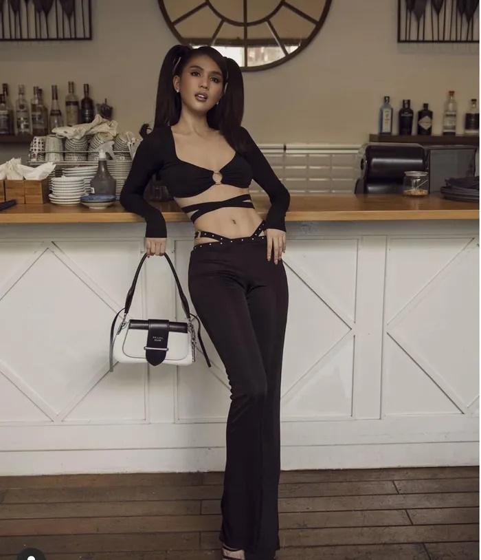 Thúy Vi mặc váy như lộ nội y tam giác, độ sexy kém xa Ngọc Trinh-6