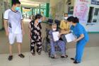 Bệnh nhân 101 tuổi nhiễm Covid-19 phải thở máy được xuất viện