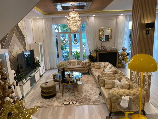 Mục sở thị loạt biệt thự siêu sang của gia đình bạn trai Mai Tây-19