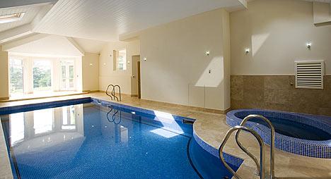 Lương khủng, Ronaldo sẽ ở đâu khi về Manchester United?-5