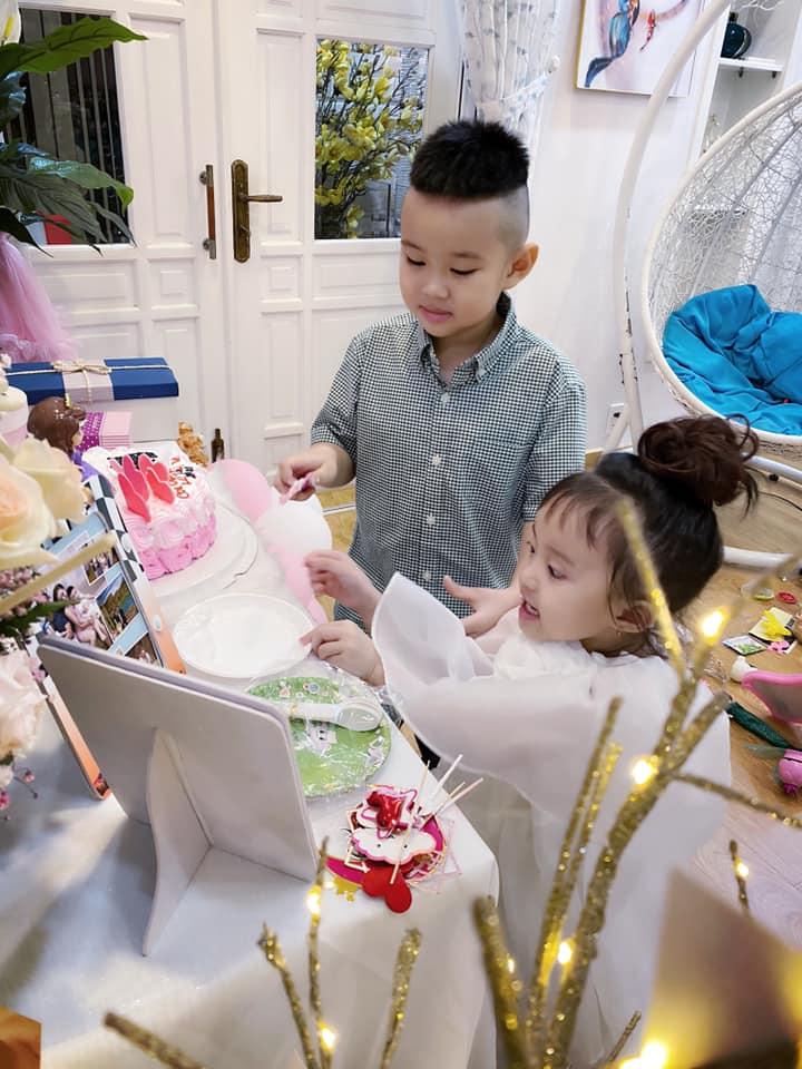 Vy Oanh bất ngờ công khai hình ảnh cận mặt con thứ ba-7