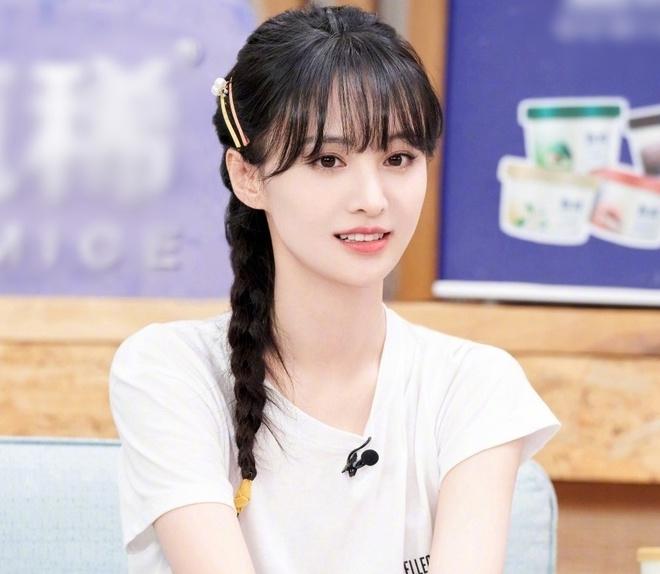 Showbiz Hoa ngữ cấm nam nghệ sĩ trang điểm đậm, ẻo lả-2