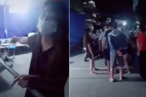 Người dân lách qua hàng rào, đứng vái vọng ở Phủ Tây Hồ mùng 1-17