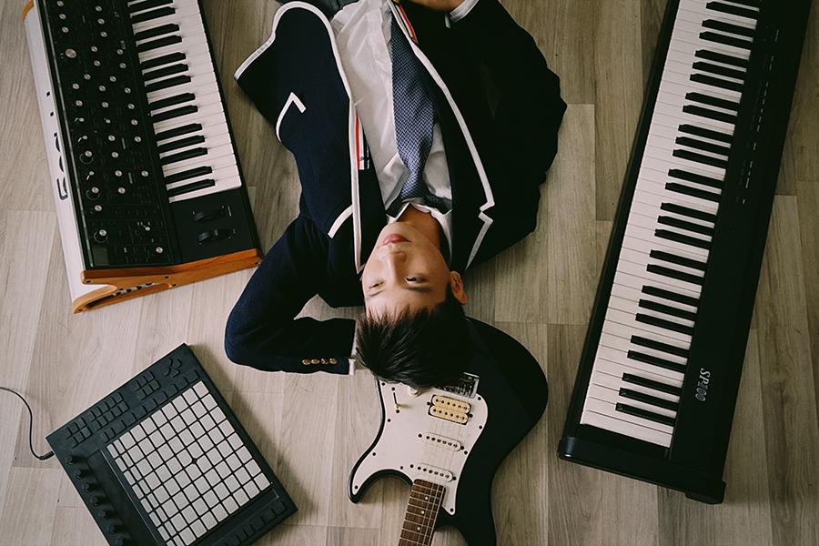 Quân A.P ra hẳn văn mẫu cho cánh mày râu thả thính crush-3