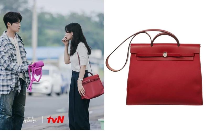 Soi giá loạt túi hiệu cực xịn của Shin Min Ah trong Hometown Cha Cha Cha-2