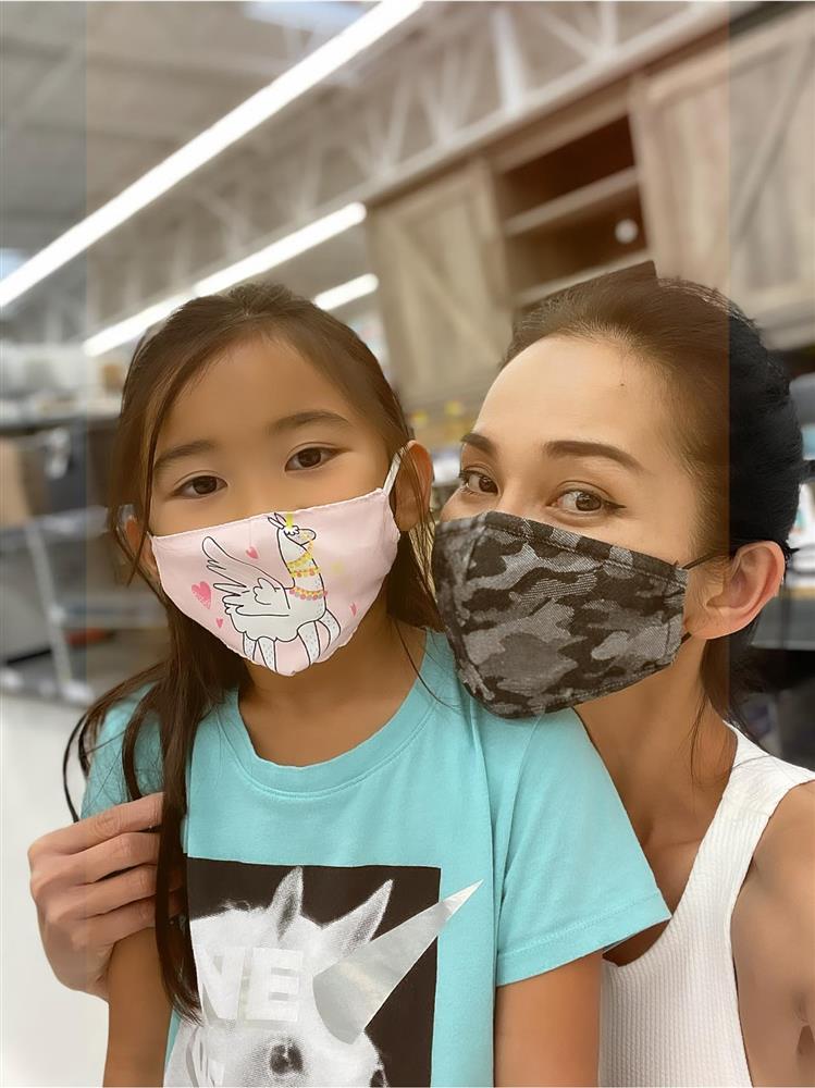 Con gái Kim Hiền nói tiếng Việt như cãi lộn-5