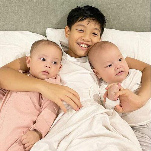 Anh hai Subeo hạnh phúc bên Leon - Lisa.