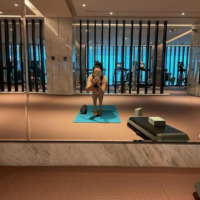 Trương Bá Chi khoe dáng gái 3 con, ai nấy phải trầm trồ-2