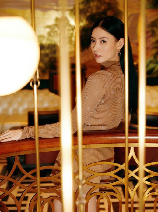 Trương Bá Chi khoe dáng gái 3 con, ai nấy phải trầm trồ-8