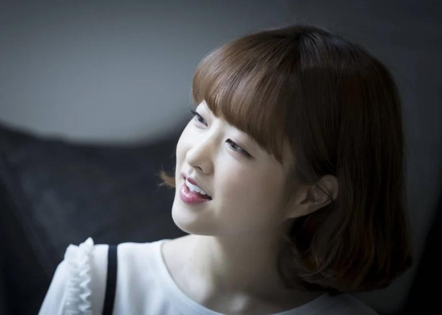 Mẫu phụ nữ bất chấp tuổi tác vẫn ma lực khiến đàn ông xếp hàng-1